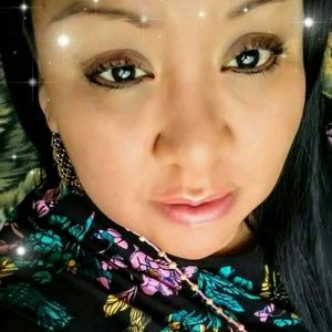 Meet your Posher, Tiff